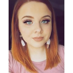 Meet your Posher, Jes